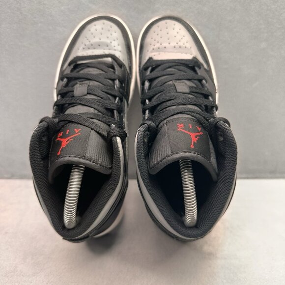 Womens 7 / 5.5Y Air Jordan 1 Mid Shoes Shadow Red Sneakers 2019 - Picture 6 of 8